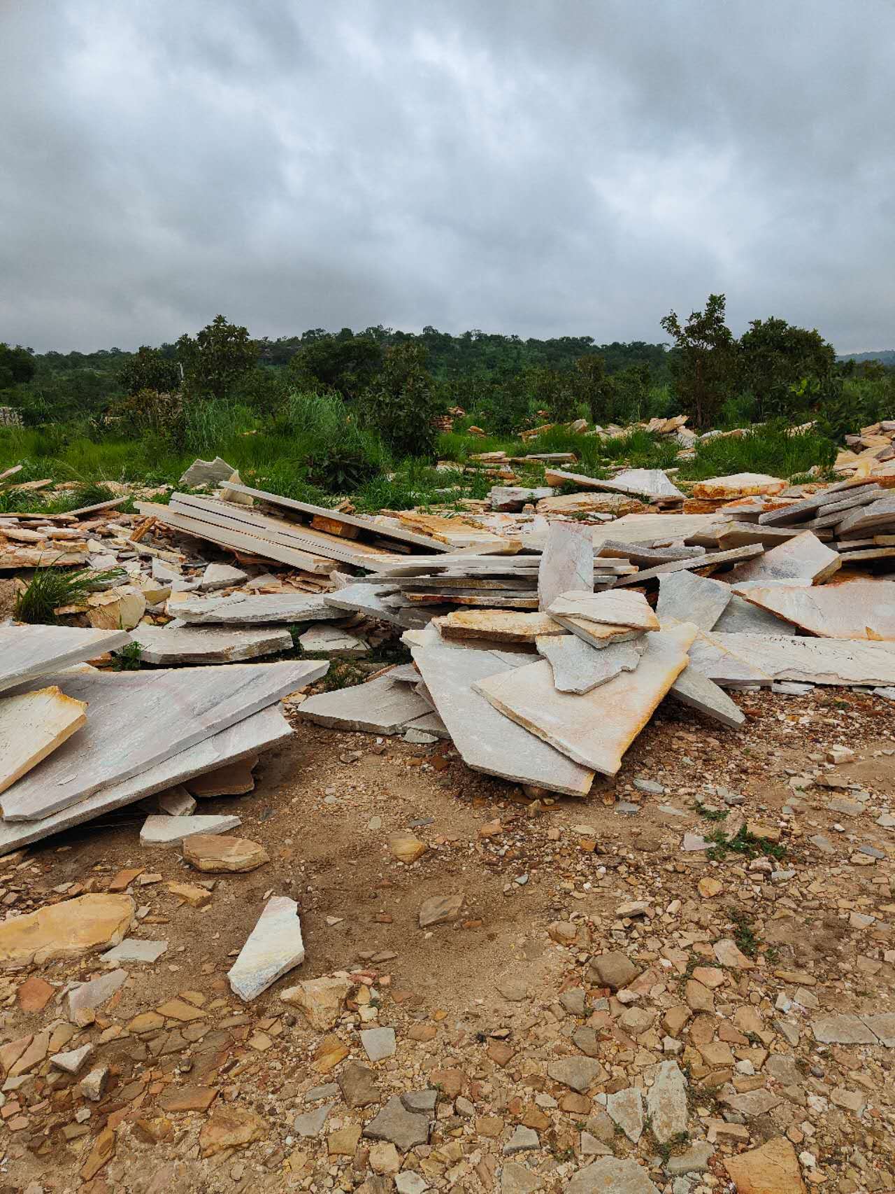 Own Quartz stone quarry